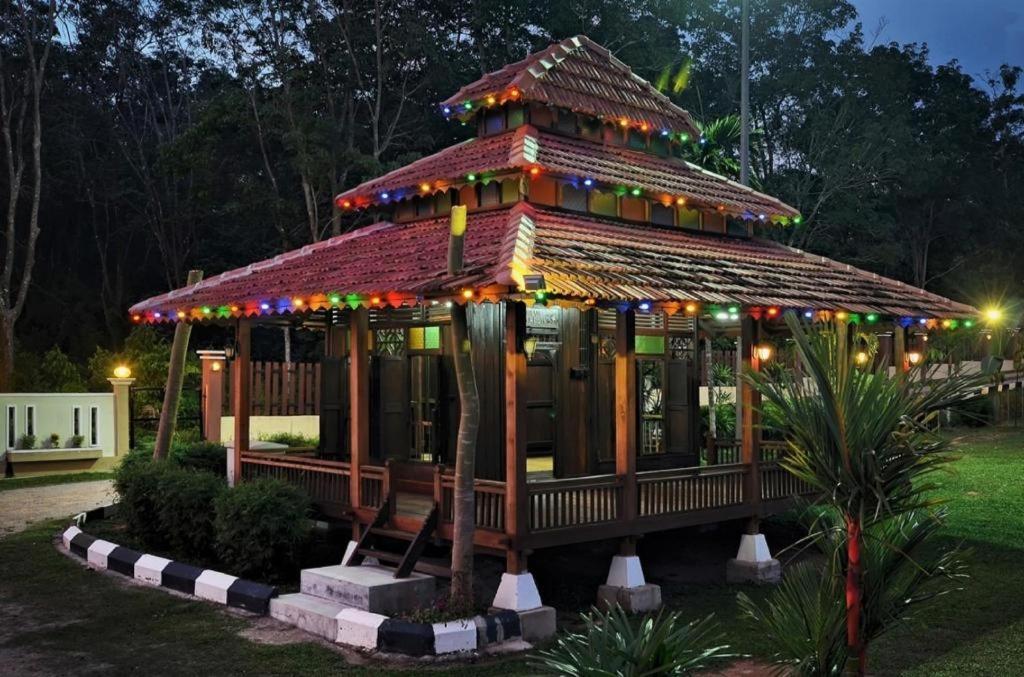 Oyo Home 90745 Desa Balqis Beach Resort Malacca ภายนอก รูปภาพ